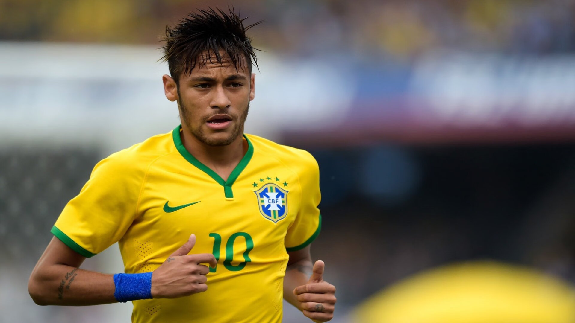 荷兰队在欧洲预赛中势如破竹，期待继续高歌猛进